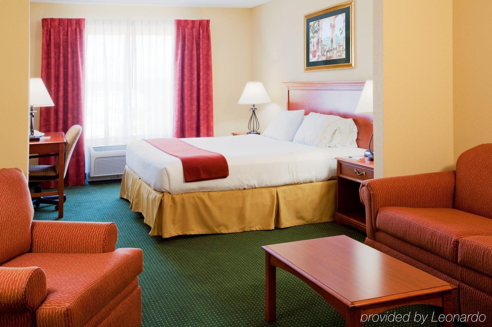 Holiday Inn Express Hotel & Suites Brooksville West, An Ihg Hotel Экстерьер фото